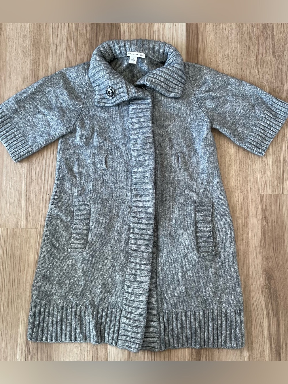 Banana Republic Women S Gray Cardigan Wool Cashmere Minimalist Quiet Luxury Y2K